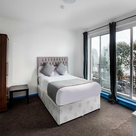 The Clacton Hotel Kültér fotó